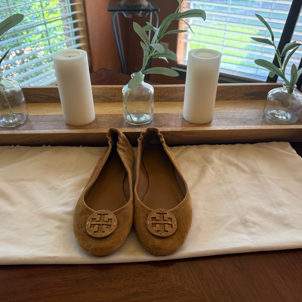 Tory Burch Carmel Brown Suede Ballet Flats Size 8.5